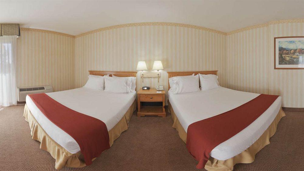 Fairfield Inn & Suites By Marriott Camarillo Exteriör bild